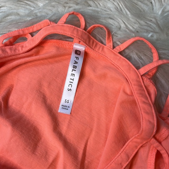 Fabletics bright peachy orange cutout top detail tshirt size SS - Picture 6 of 7